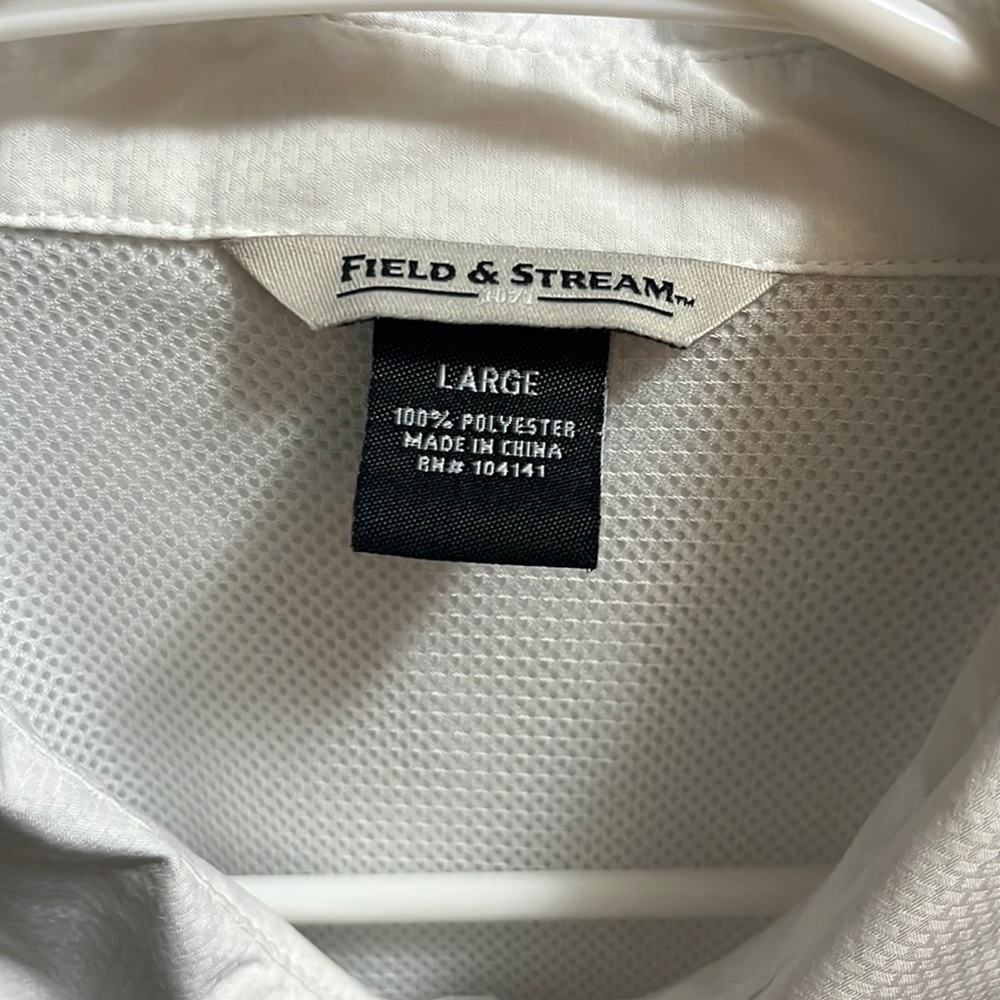 Field and stream shirt size L